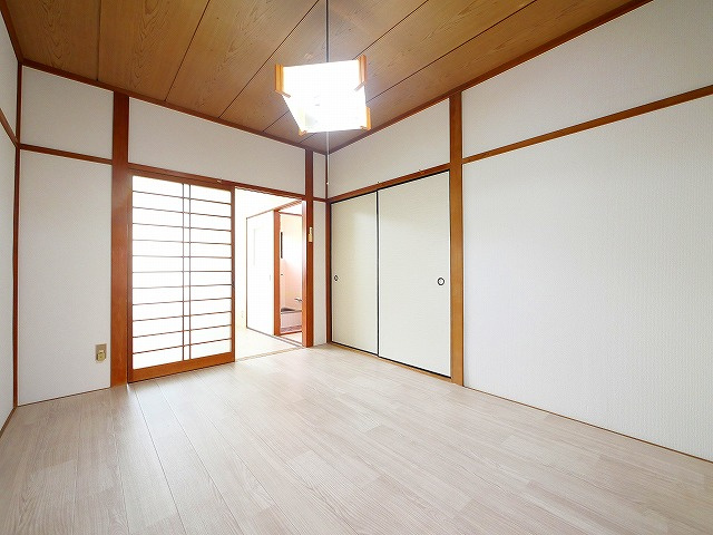 南永井町戸建の洋室|広々とした洋室です