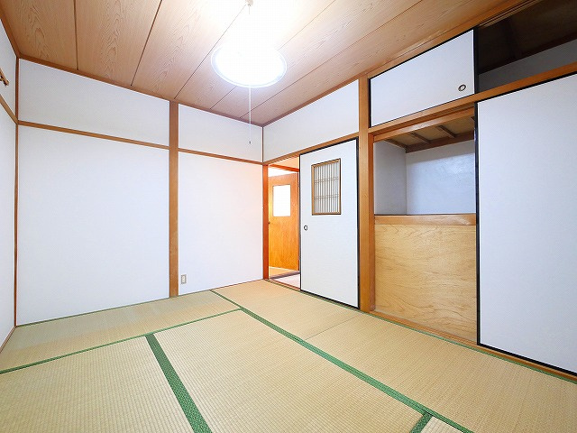 南永井町戸建の和室|日本らしい落ち着いた雰囲気の和室です