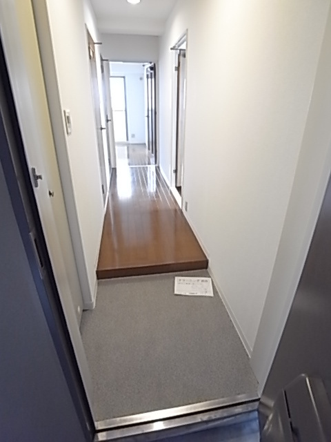 チェスナットヒル芦屋の玄関