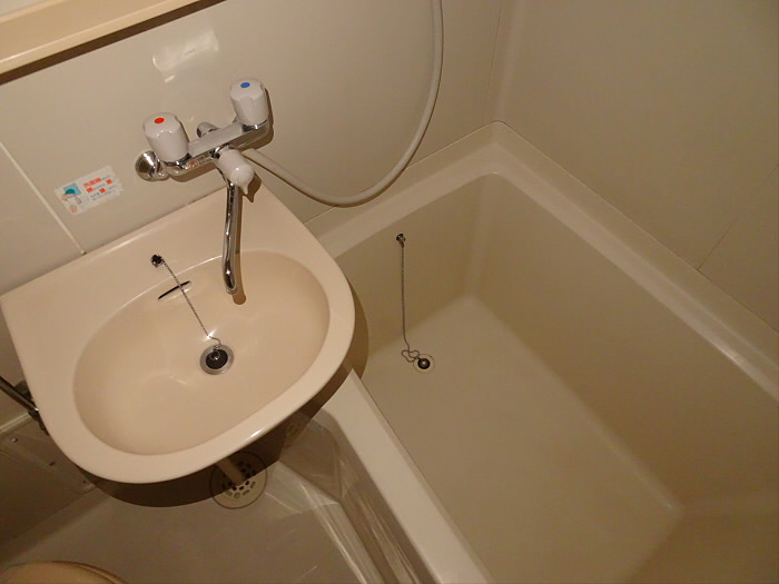 あしのはうす永福の浴室|ゆったり過ごせるお風呂です