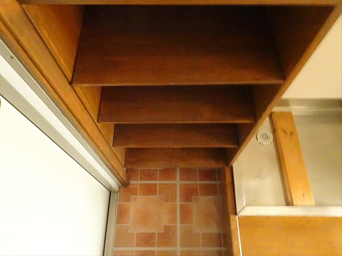 あしのはうす永福の玄関|玄関です