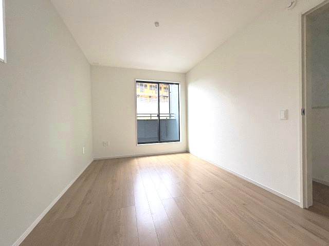 【寝室】 | 福岡市南区長住1丁目2期　2号棟（全4棟）【仲介手数料無料・0円】 | 施工例。施工例は完成時と異なる場合があります。