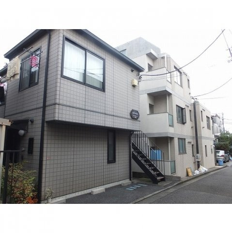 エステートパレスの外観|外観は落ち着いています