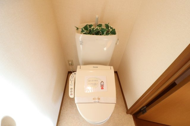 ほほえみABCDのトイレ|もちろん温水洗浄暖房便座です