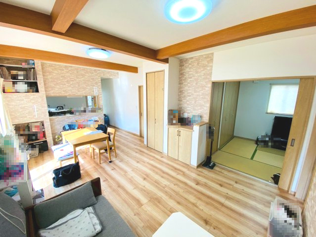 築浅　オール電化戸建　成田市本城中古戸建の居間・リビング