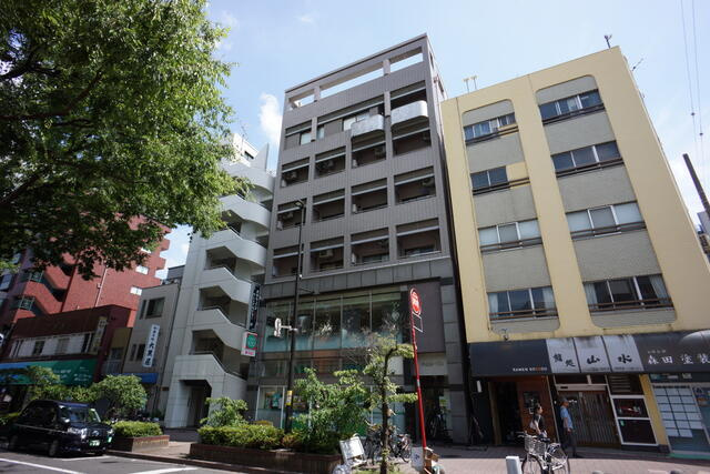 新宿区早稲田鶴巻町のマンションの画像
