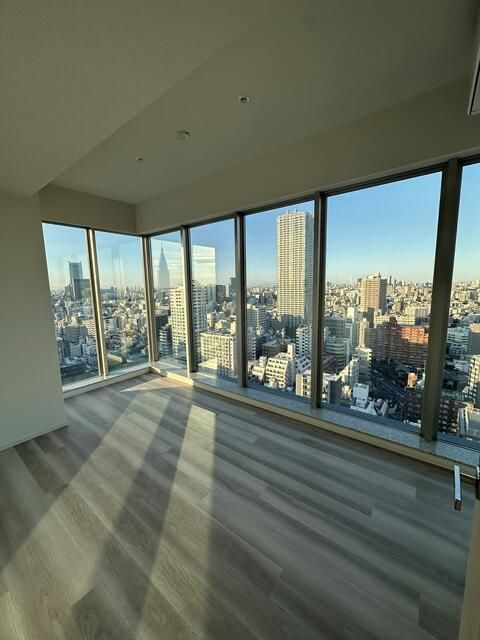 クラッシィタワー新宿御苑の洋室