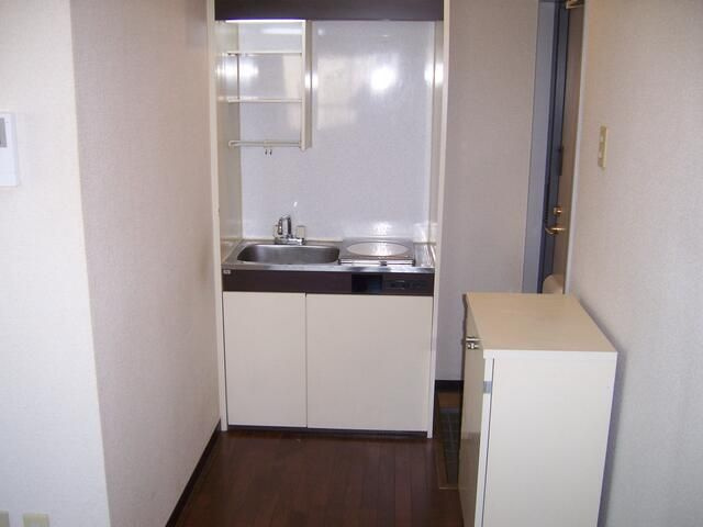 チノビルのキッチン