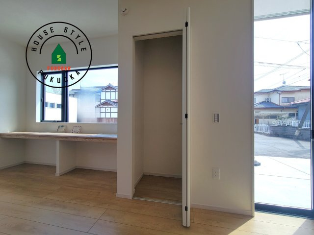 古賀市千鳥6丁目第2-3棟(3号棟）の内観：施工例|収納には困りません。