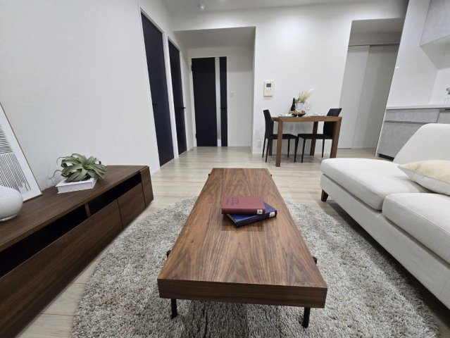 ロワールマンション西公園ビューA棟の居間・リビング