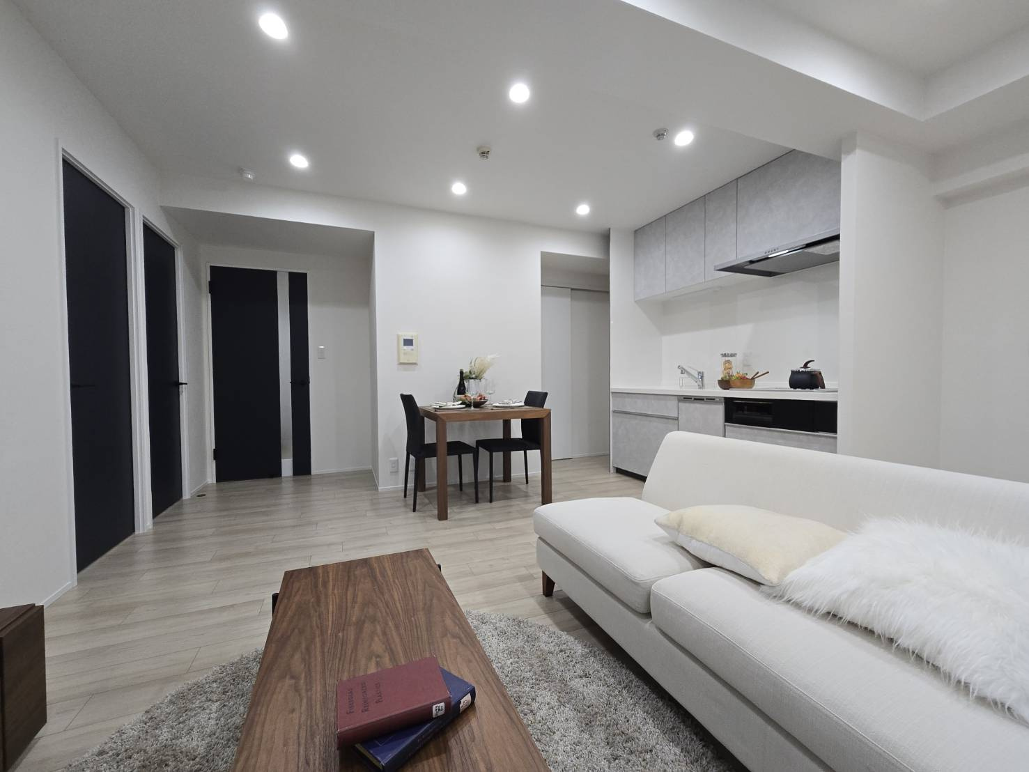 ロワールマンション西公園ビューA棟の居間・リビング