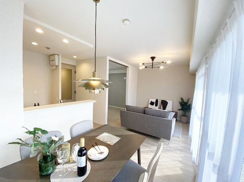 RICウエストコート四番街東棟の画像