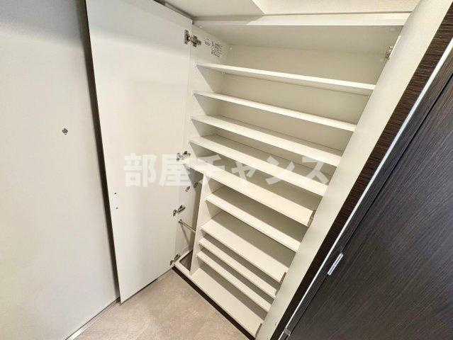 エステムコート名古屋 TWIN EASTの収納