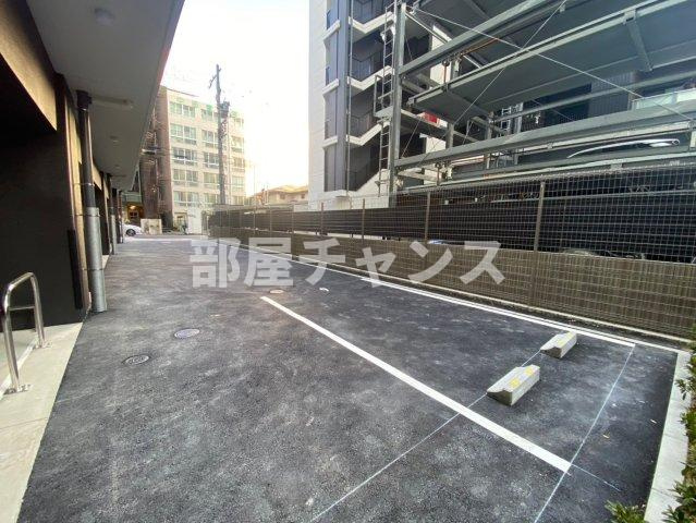 エステムコート名古屋 TWIN EASTの駐車場