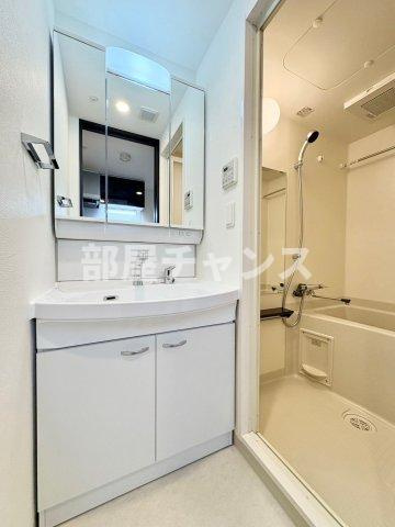 エステムコート名古屋 TWIN EASTの洗面所