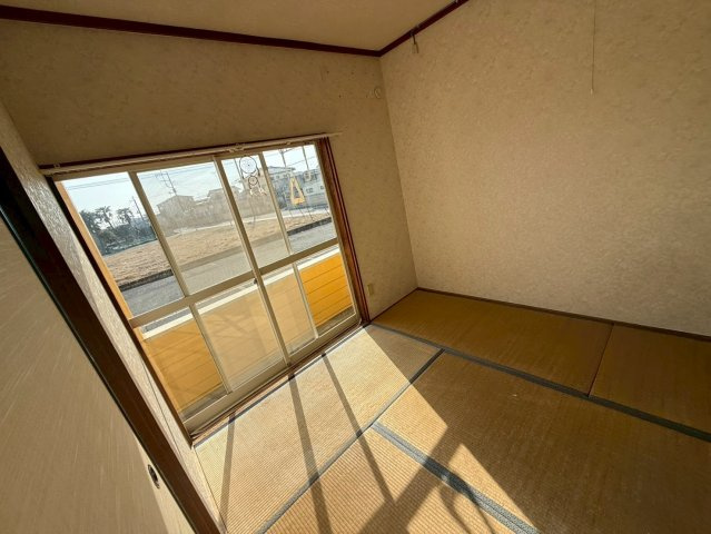 群馬県太田市2棟一括の和室