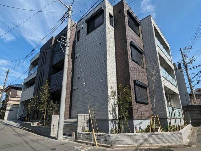 ル　アヴィオン