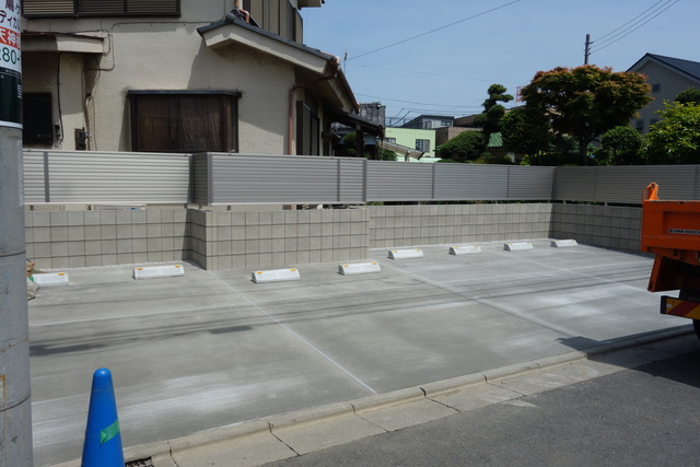 メゾン　ラングレーの駐車場|駐車場