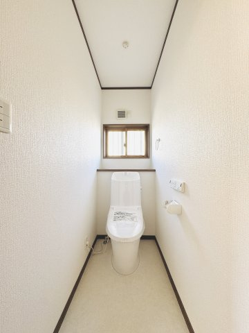 伊勢崎市西久保町1丁目　中古住宅のトイレ