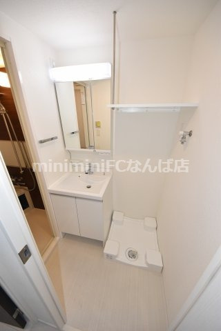 レオンコンフォート難波クレア の洗面所