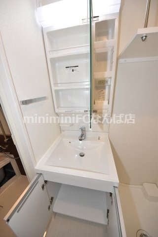 レオンコンフォート難波クレア 