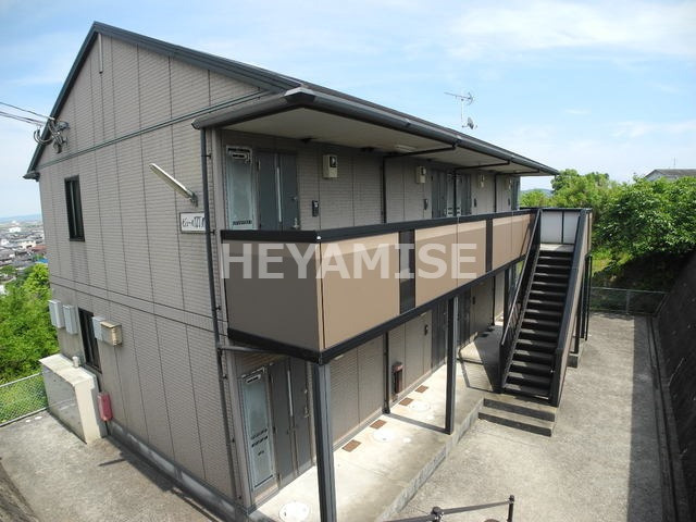 セジュールIZUMIの外観