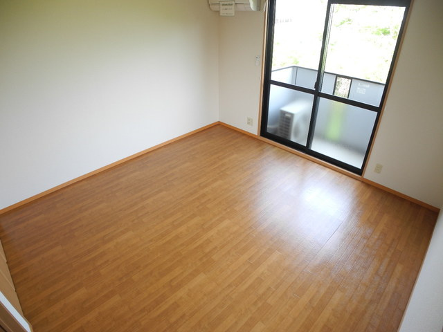 セジュールIZUMIの居間・リビング|※室内画像は別号室のもの