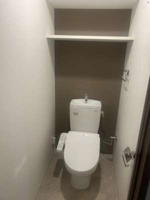 【トイレ】 | LANDIC BAY FIELD(ランディックベイフィールド) | 清潔感のあるトイレです。