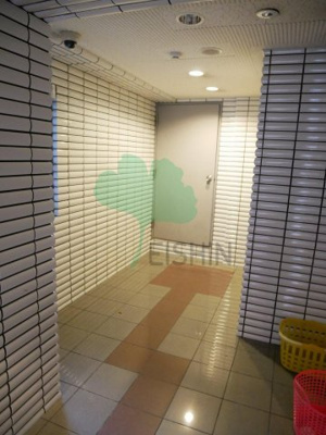  | リファレンス県庁口