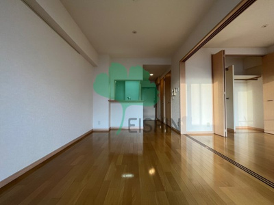 【居間・リビング】 | ラ・ペール・モリ | アレンジ自由自在の広々空間です！