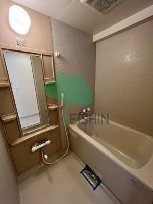 【浴室】 | ラ・ペール・モリ | 清潔感のある浴室です！