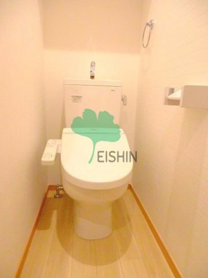 【トイレ】 | REGALEST大橋Me-ry2(レガレスト大橋ミライ2) | 清潔感のあるトイレです。