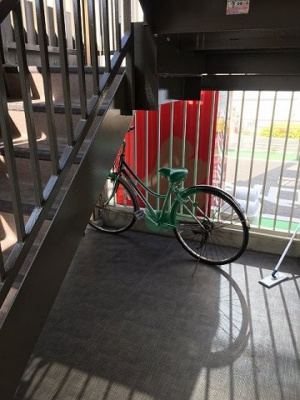  | レジデンス諸岡