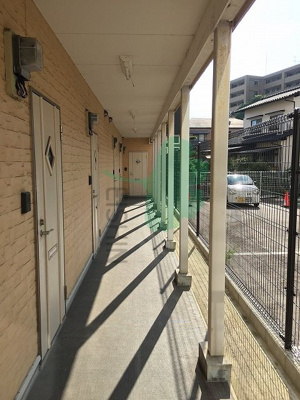  | レジデンス諸岡