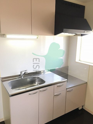 【キッチン】 | レジデンス諸岡 | シンプルな清潔感のあるキッチンです！