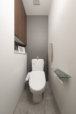 【トイレ】 | ネストピア福岡空港駅前 | 清潔感のあるトイレです。