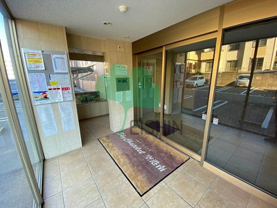 【エントランス】 | スカイシャトレ空港南