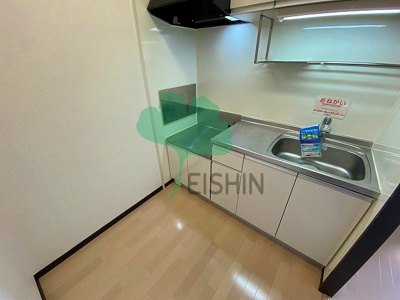 【キッチン】 | スカイシャトレ空港南 | シンプルな清潔感のあるキッチンです！