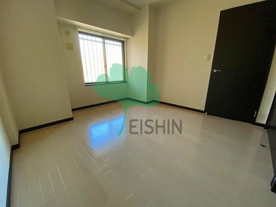 【寝室】 | スカイシャトレ空港南 | 寝室です。