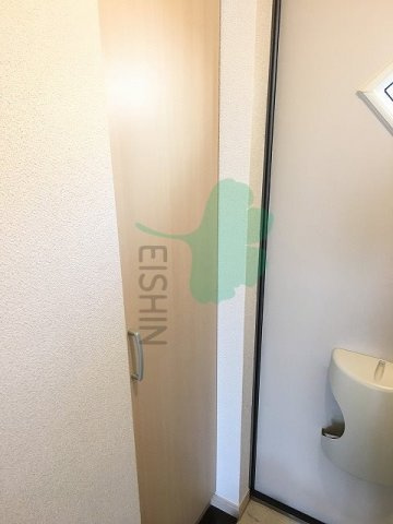レジデンス諸岡
