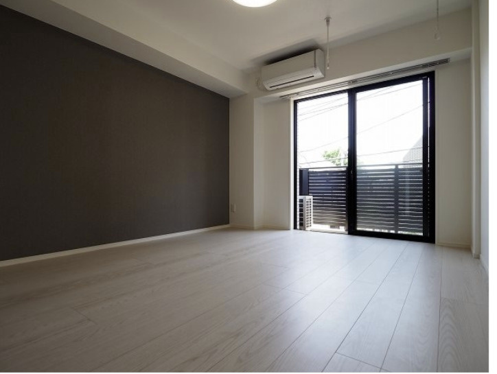 レオーネ方南町の居間・リビング