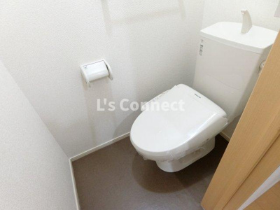 【トイレ】 | ソラーナ | 温水洗浄便座付きのトイレ。