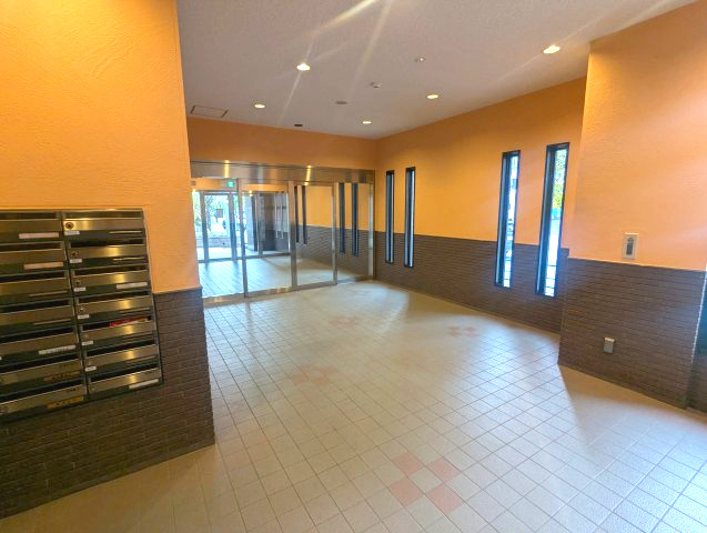 ライオンズマンション東大島第二のその他共用部分|～エントランス写真～