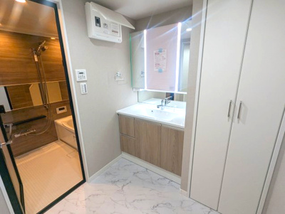 【居間・リビング】 | ライオンズマンション東大島第二