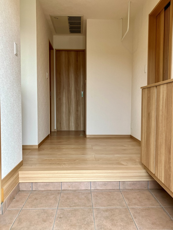 草深戸建のロビー