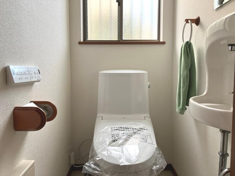 上用賀戸建のトイレ