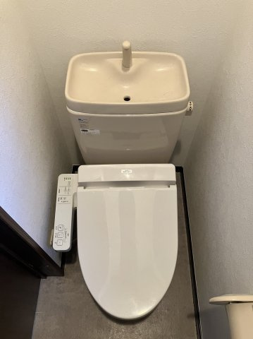 川崎市多摩区西生田５丁目のアパートのトイレ