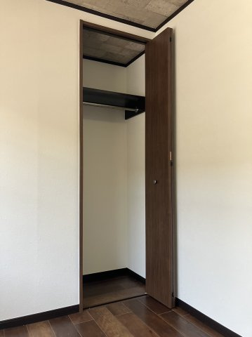 川崎市多摩区西生田５丁目のアパートの収納