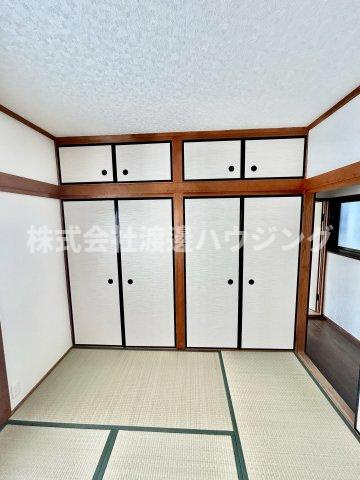 明美の里町一戸建の収納