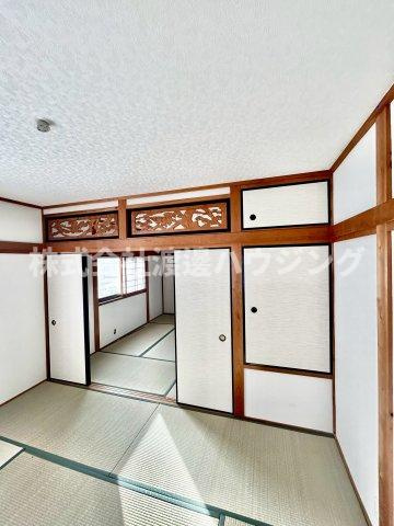 明美の里町一戸建の内装